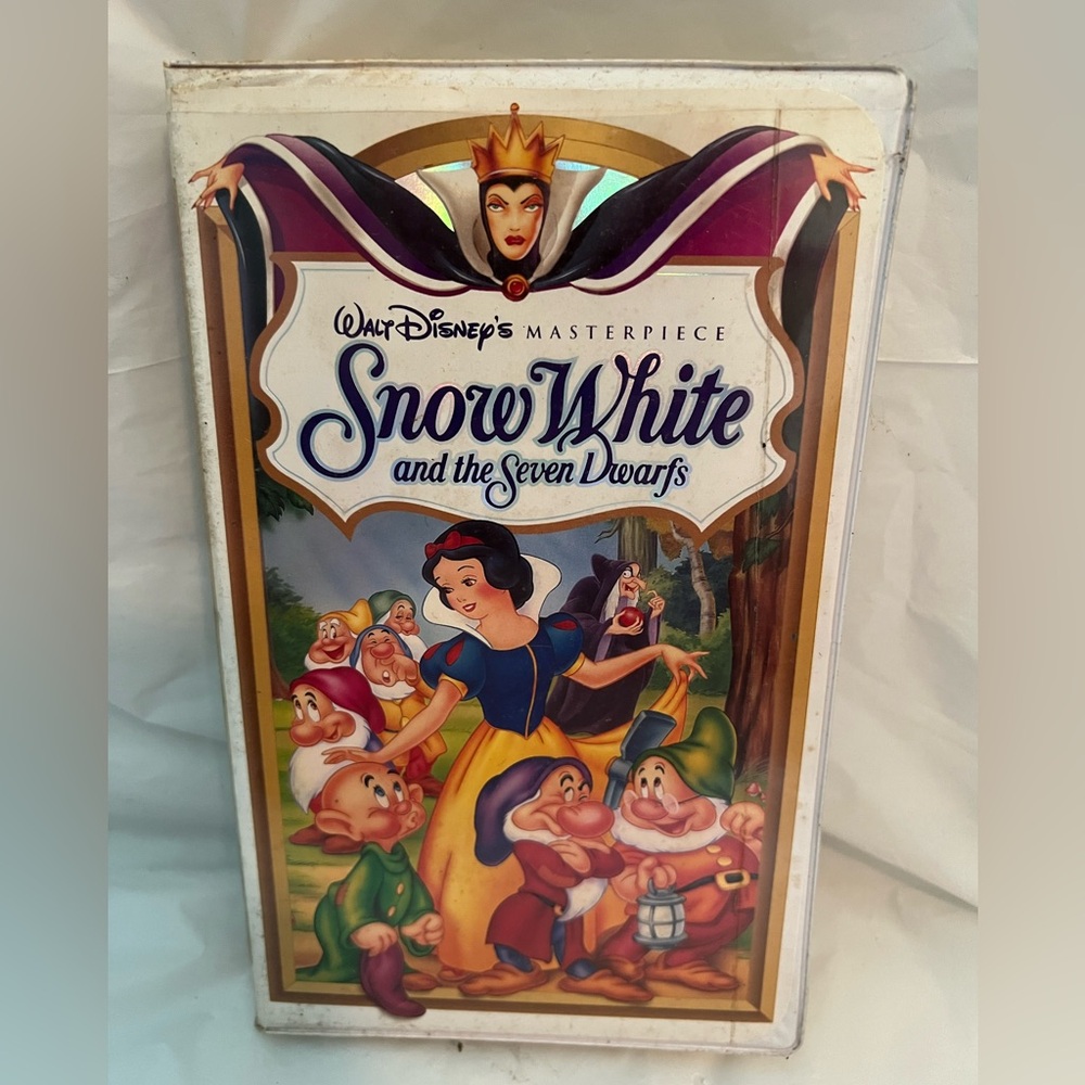 Snow White and the seven dwarves VHS